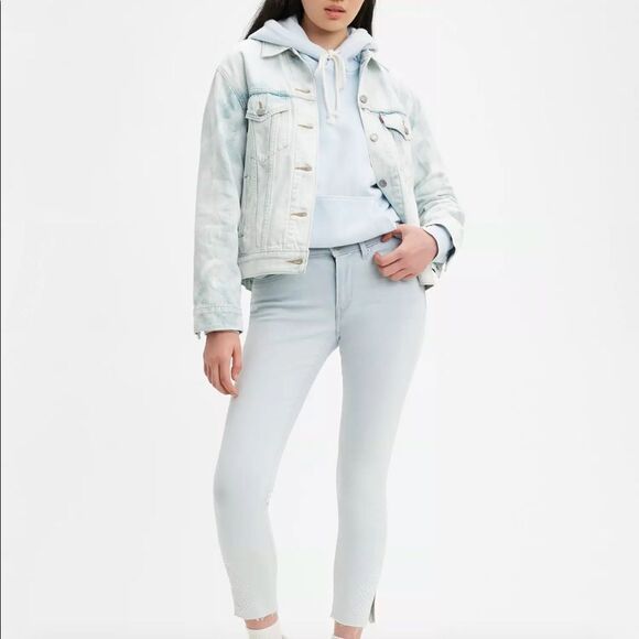 ⭐️HOST PICK⭐️ Levi’s Skinny Ankle Jeans - Picture 2 of 7